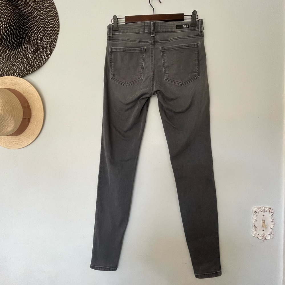 Kut from the Kloth Toothpick Skinny Jeans, Black wash, Women Size 4 - Picture 2 of 10